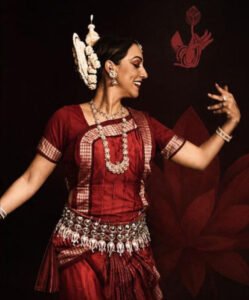 Yoga e danza Odissi a Seregno